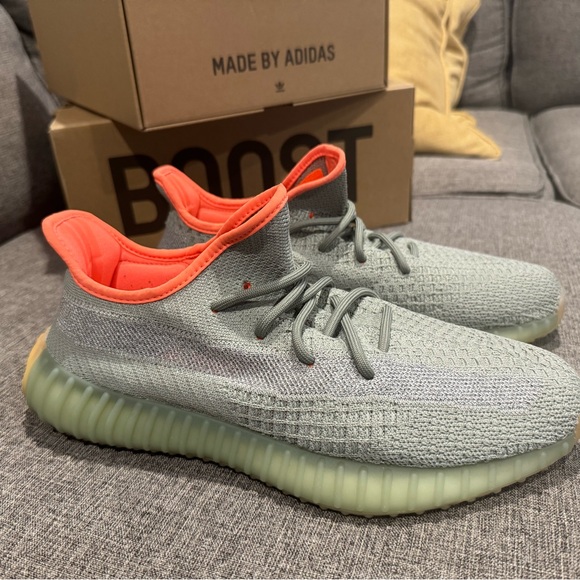 Yeezy Boost 350 v2 Desert Sage